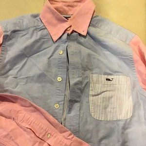 Vinyard vines T-shirt